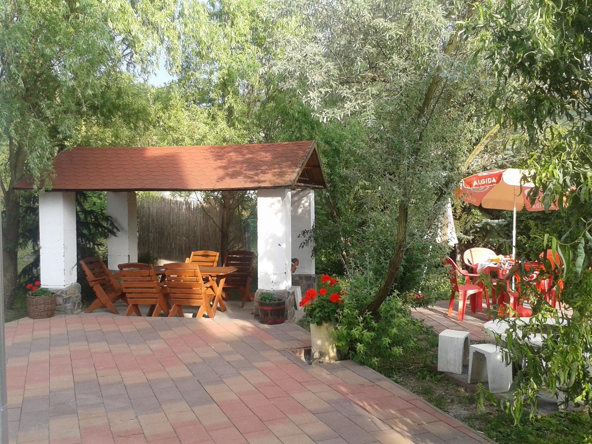 Felsőtold Felso Fogado B&B 외부 사진