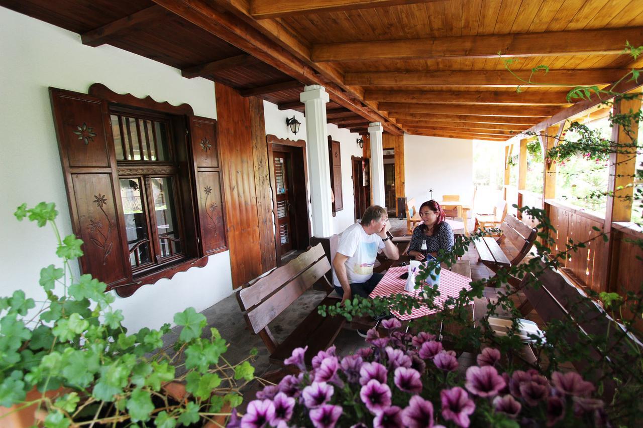 Felsőtold Felso Fogado B&B 외부 사진