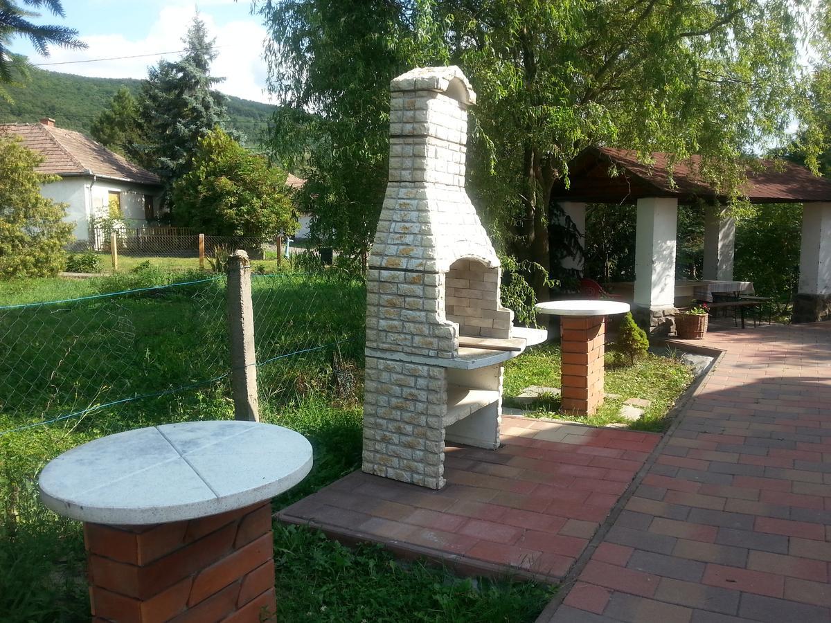 Felsőtold Felso Fogado B&B 외부 사진