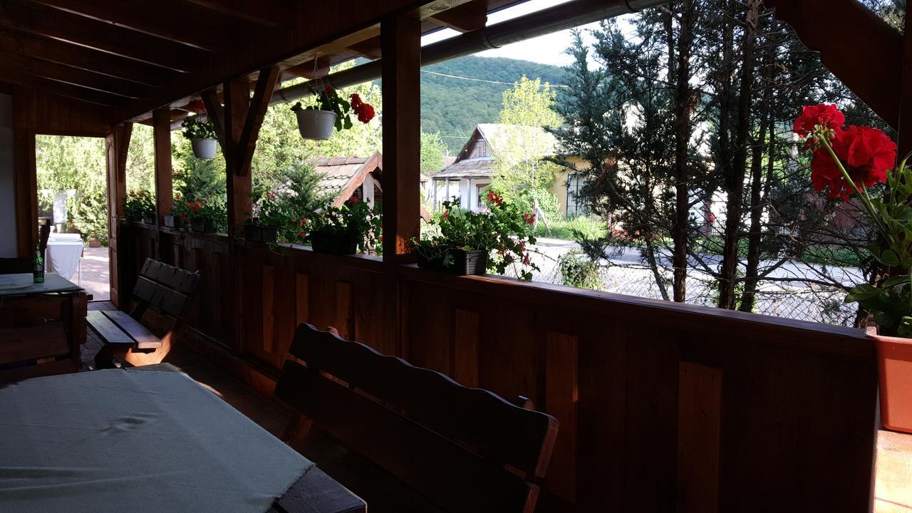 Felsőtold Felso Fogado B&B 외부 사진