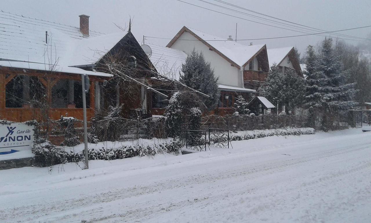 Felsőtold Felso Fogado B&B 외부 사진